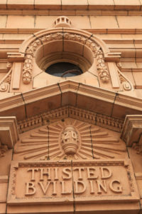 hole-in-the-wall_140_nove16